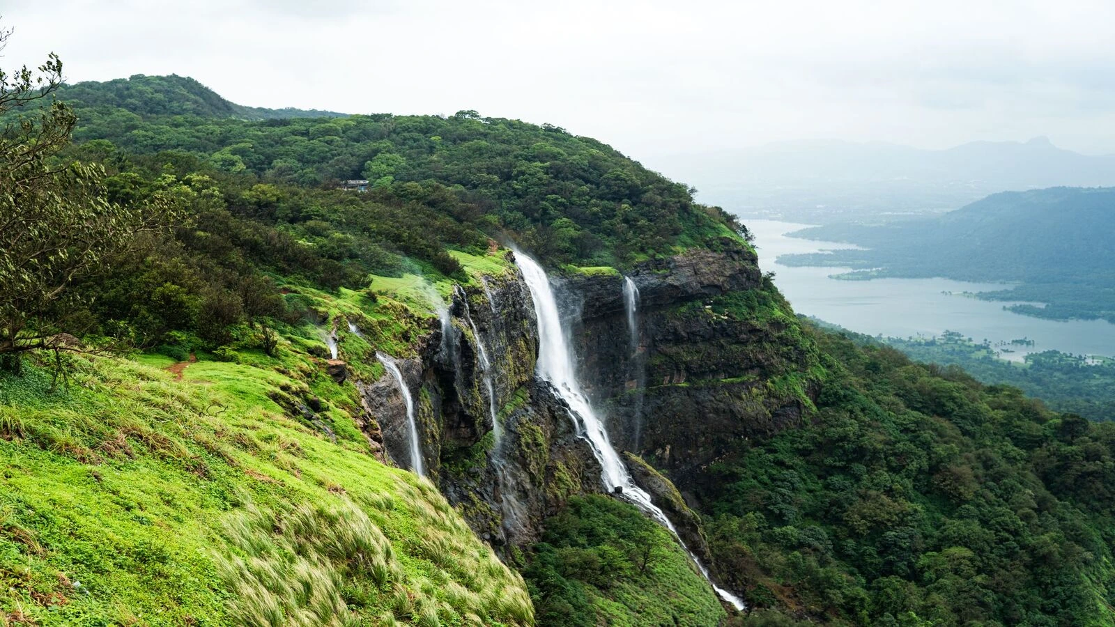 15 Best Places to Visit in September in India (2026) travel guide for India